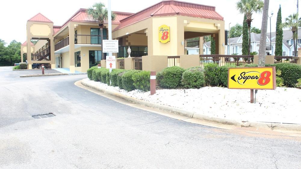 Super 8 by Wyndham Mobile/Tillmans Corner Dış mekan fotoğraf